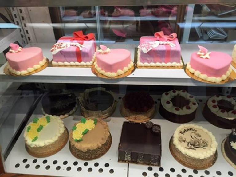 Home Plaza PointeClaire